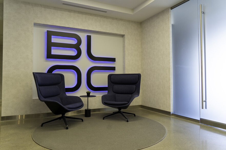 More Photos Of 1550 American Blvd E, Bloomington Office For Lease