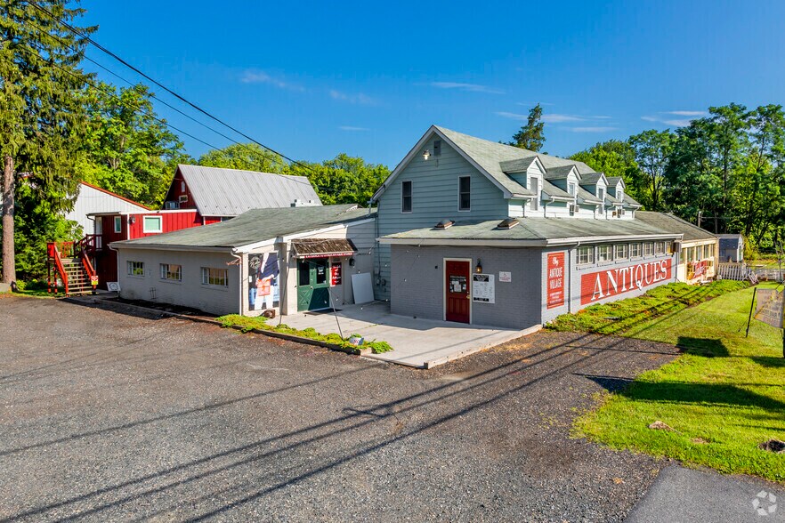 More Photos Of 16650 Georgia Ave, Olney Storefront Retail Residential For Lease