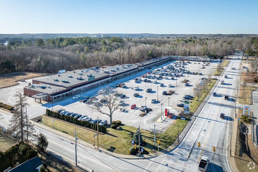 More Photos Of 900 Victory Hwy, North Smithfield Freestanding For Lease