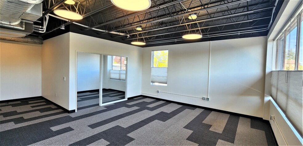 Primary Photo Of 1249 Willamette St, Eugene Office For Lease