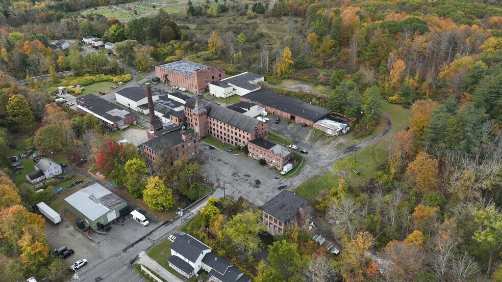 More Photos Of 20 Keeler St, Pittsfield Manufacturing For Sale