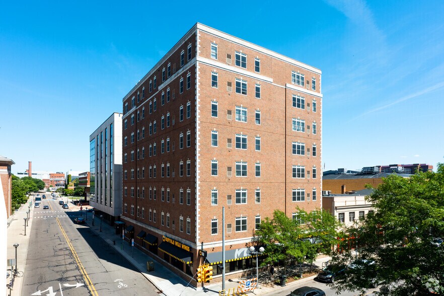 More Photos Of 205 S State St, Ann Arbor Apartments For Lease