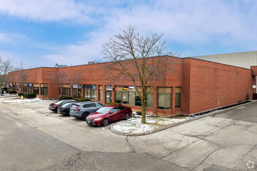 More Photos Of 3400 14th Ave, Markham Flex For Lease