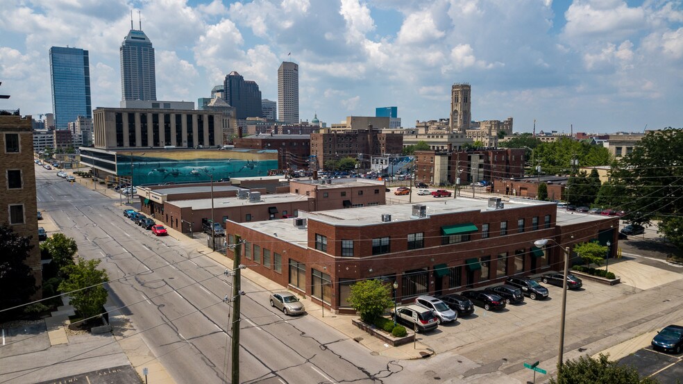 More Photos Of 838 N Delaware St, Indianapolis Unknown For Lease