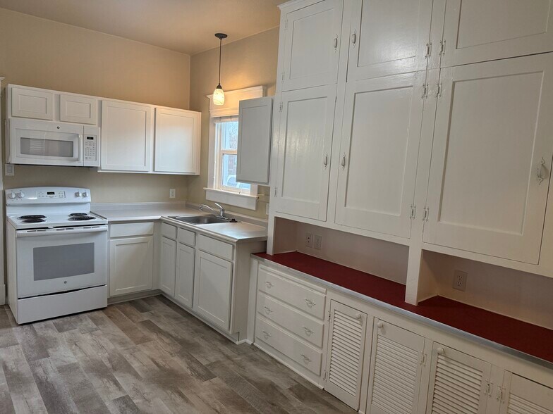 More Photos Of 357 Roberts St, Reno Apartments For Sale