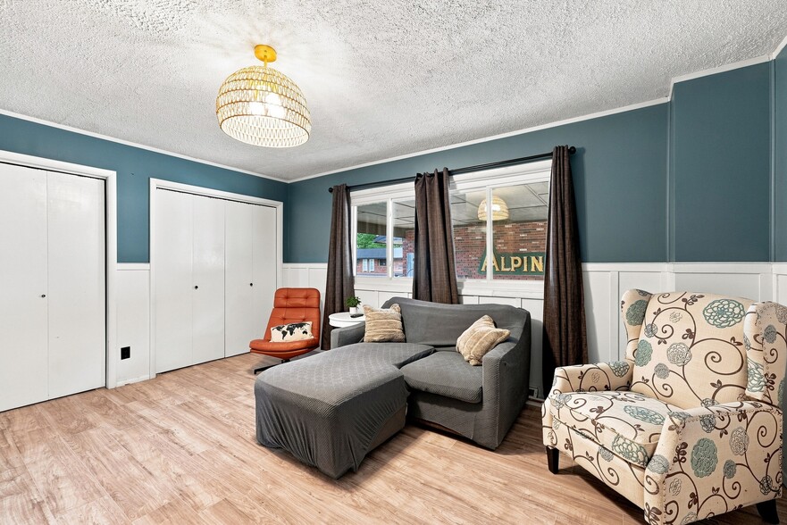More Photos Of 8127 Chippewa Hwy, Bear Lake Hotel For Sale
