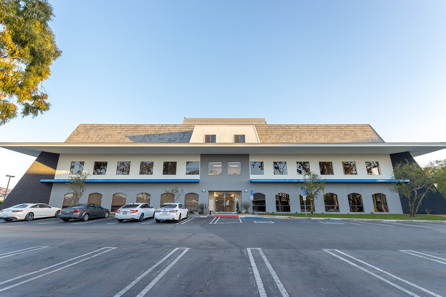 More Photos Of 3848 W Carson St, Torrance Unknown For Lease