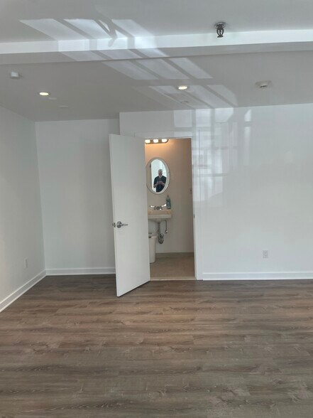 More Photos Of 201 Montauk Hwy, Westhampton Beach Office For Lease