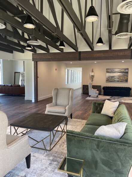 More Photos Of 70 Sapphire Valley Rd, Sapphire Apartments For Sale