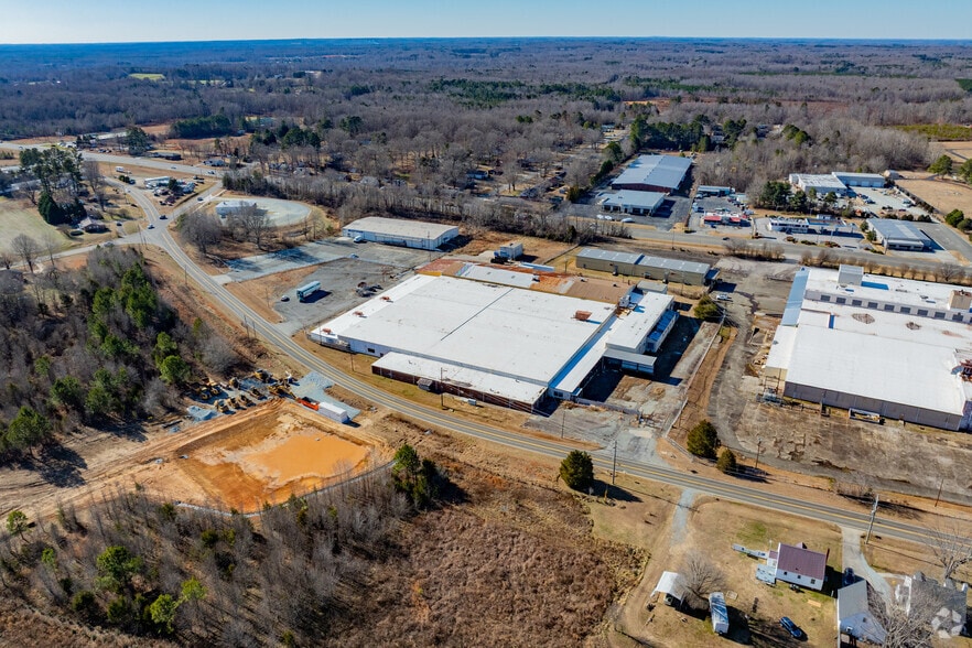 More Photos Of 2300 Old Durham Rd, Roxboro Warehouse For Sale