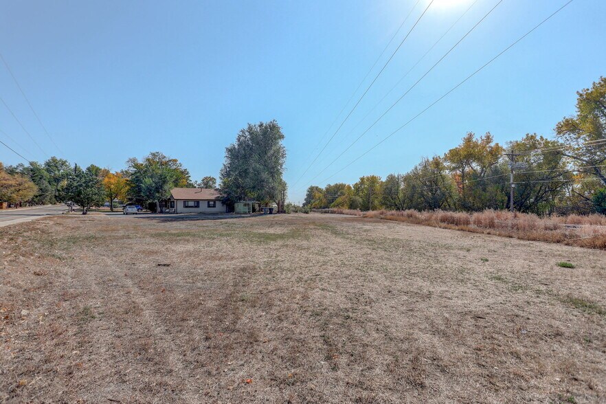 More Photos Of 2107 3rd Ave, Longmont Apartments For Sale