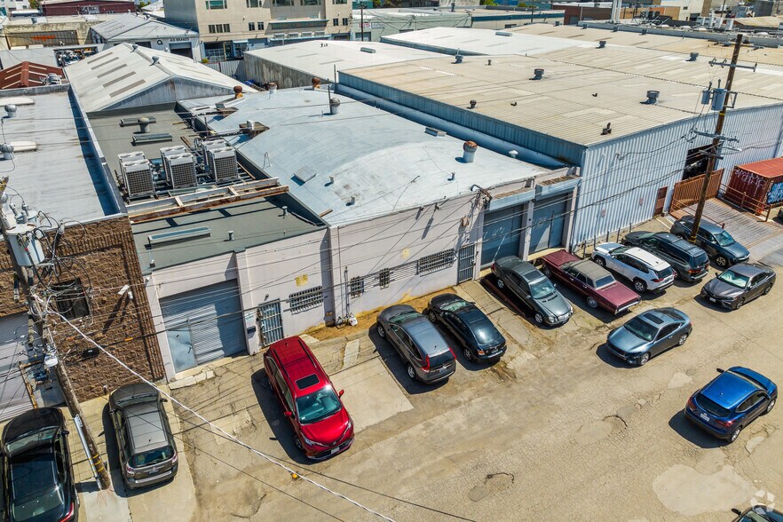 More Photos Of 1450 Wallace Ave, San Francisco Warehouse For Sale