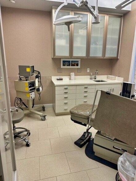 More Photos Of 1111 Park Ave, New York Apartments For Sale