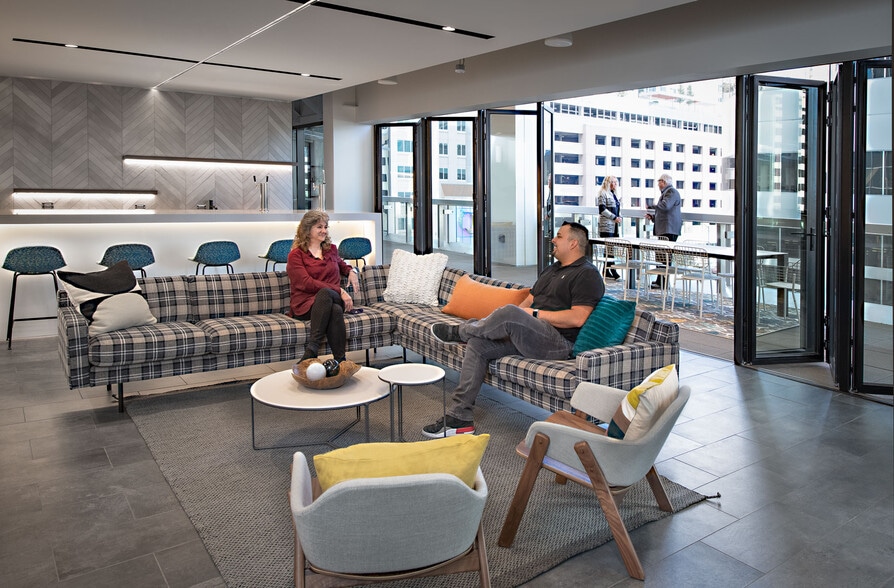 More Photos Of 1099 18th St, Denver Office For Lease