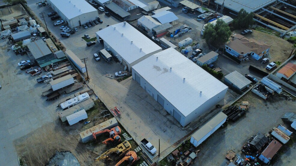 Primary Photo Of 9364 Jamacha Rd, Spring Valley Manufacturing For Lease