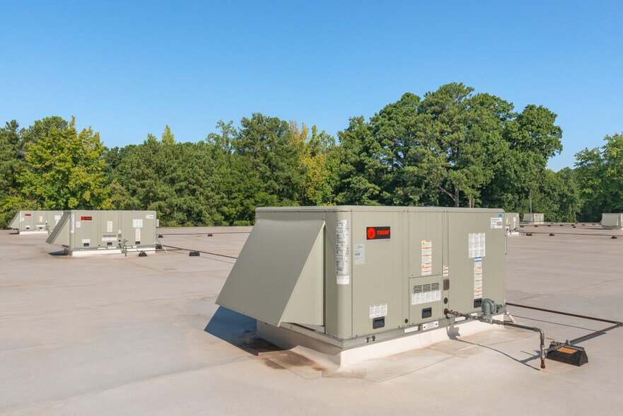 More Photos Of 3586 Pierce Dr NE, Chamblee Office For Lease