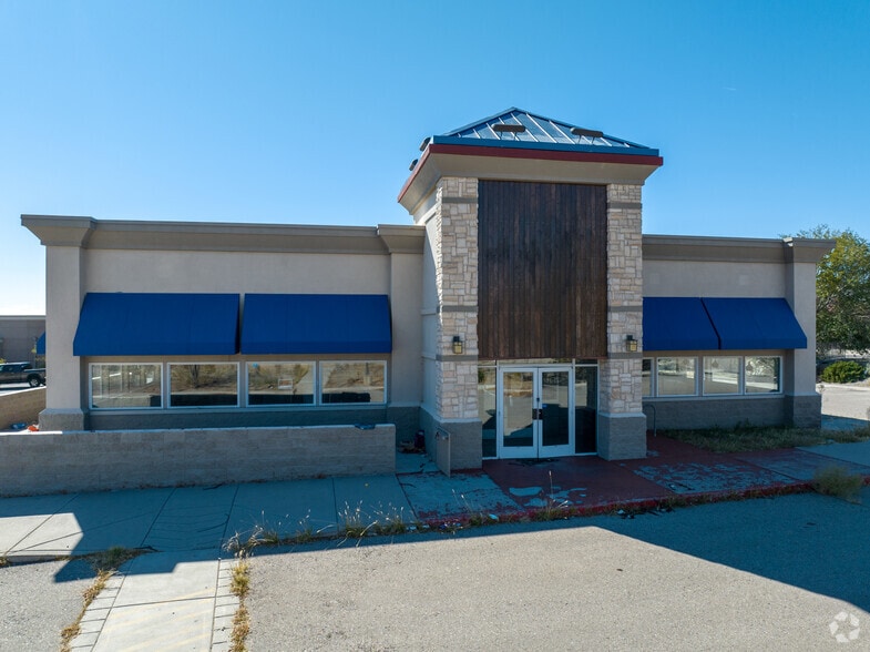 More Photos Of 3711 Ellison Rd NW, Albuquerque Restaurant For Lease