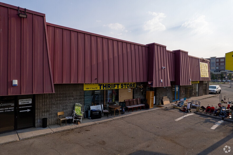 More Photos Of 1814 17th Ave SE, Calgary Manufacturing For Sale