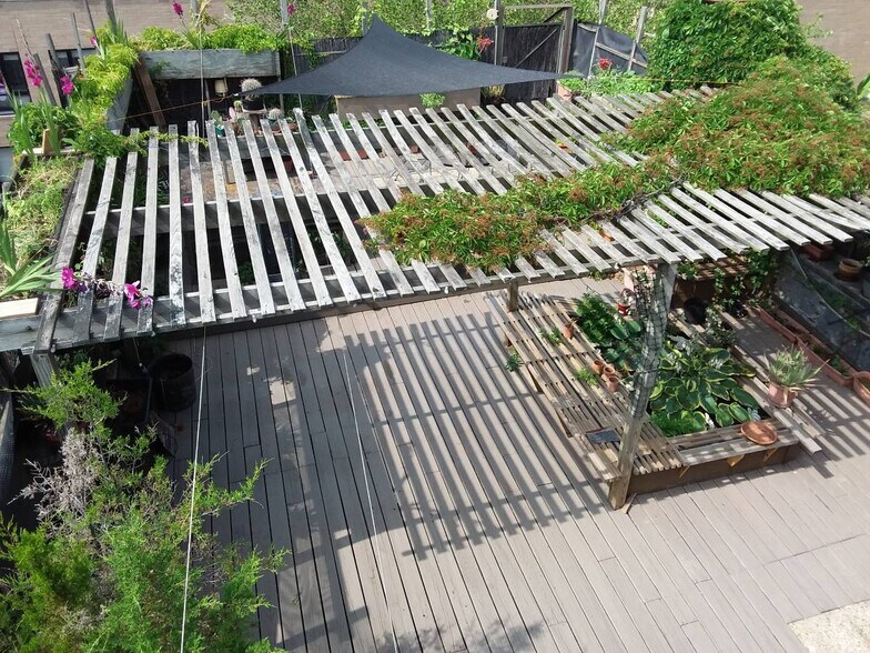 More Photos Of 71 Montrose Ave, Brooklyn Warehouse For Sale