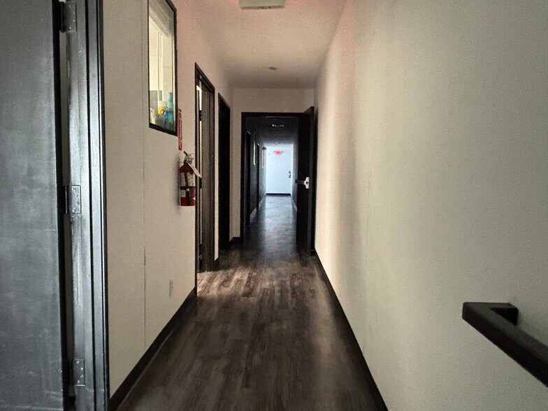 More Photos Of 1306 E Calvada Blvd, Pahrump Office Residential For Lease