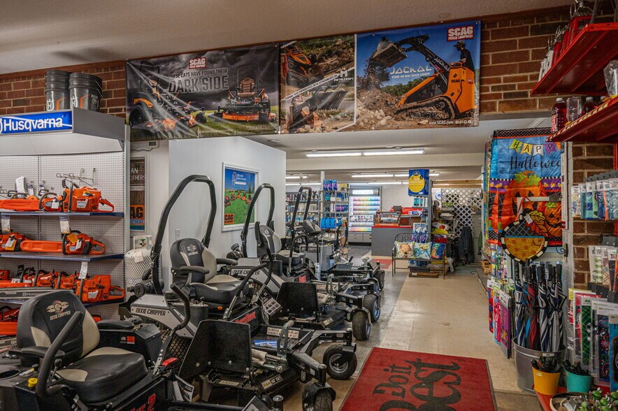 More Photos Of 969 Reepsville Rd, Lincolnton Freestanding For Sale