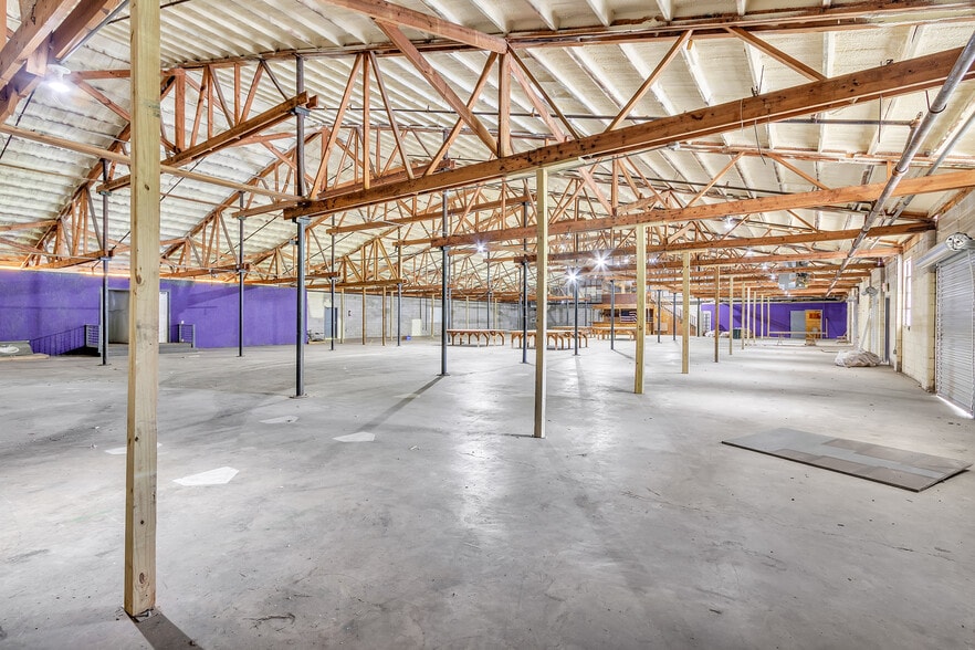 More Photos Of 121 Trotter Industrial Ln, Saluda Warehouse For Lease