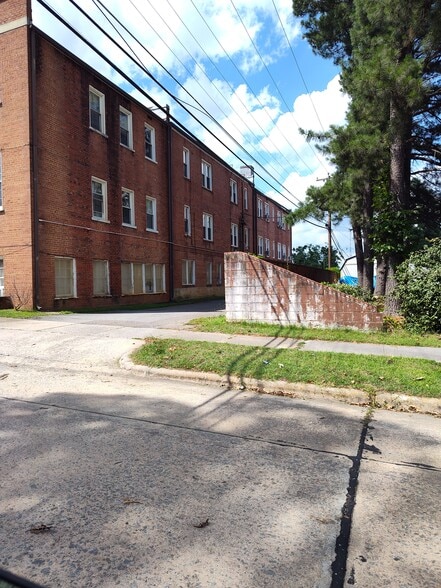 More Photos Of 338 Roanoke Ave, Roanoke Rapids Religious Facility For Sale