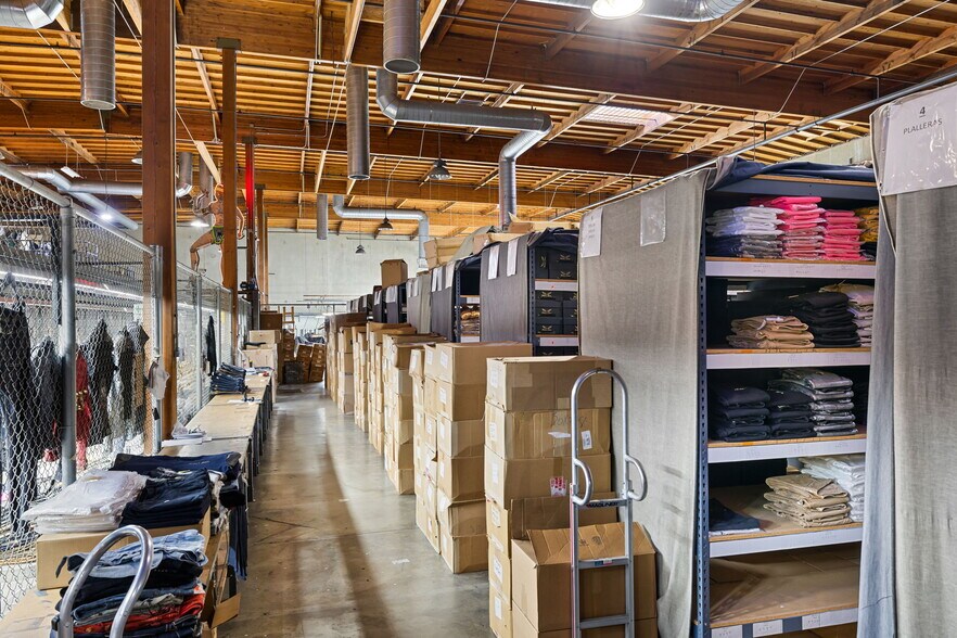 More Photos Of 6760 Foster Bridge Blvd, Bell Gardens Warehouse For Sale