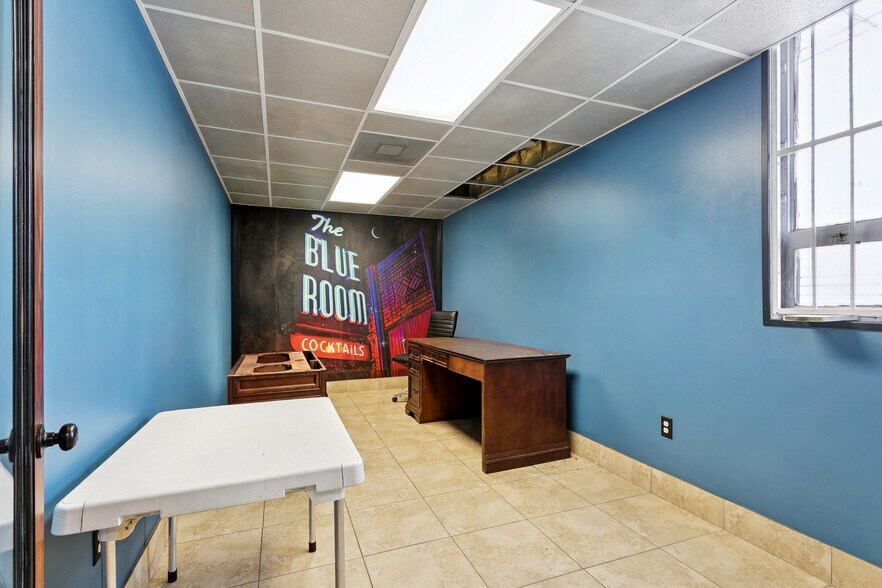 More Photos Of 209 N Broad St, New Orleans Office For Sale