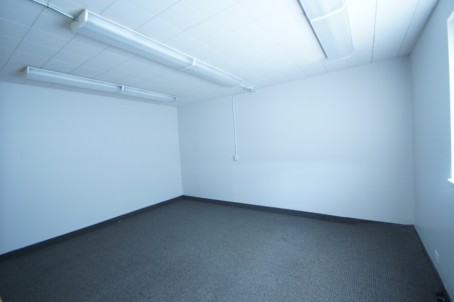 More Photos Of 8700 W 36th St, Saint Louis Park Office For Lease