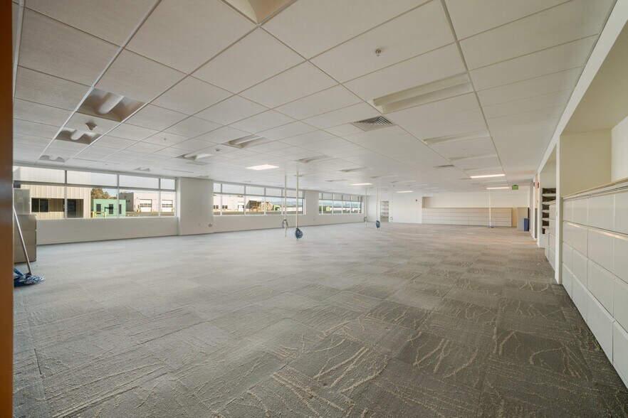 More Photos Of 380 Airport Rd, Ignacio Office Residential For Sale