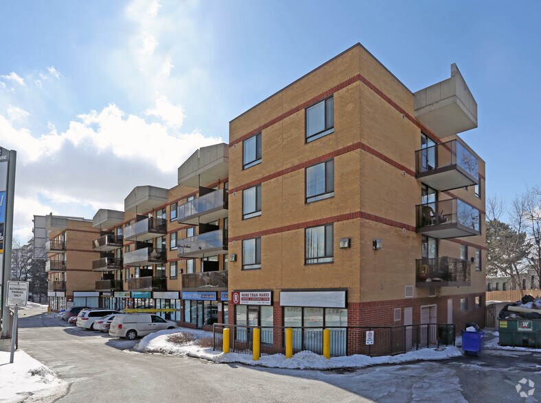 More Photos Of 3470-3472 Keele St, Toronto Storefront For Lease