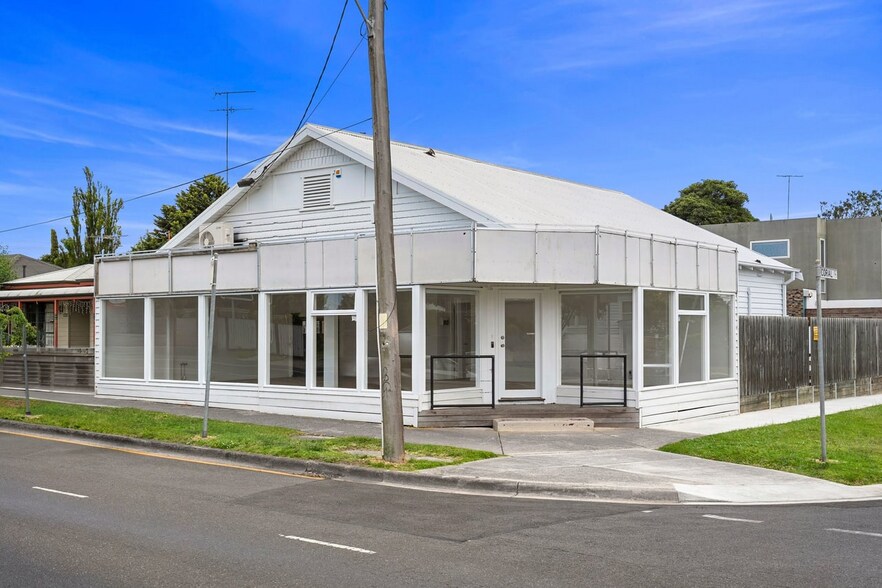Primary Photo Of 132 Church Street, Hamlyn Heights Office For Lease