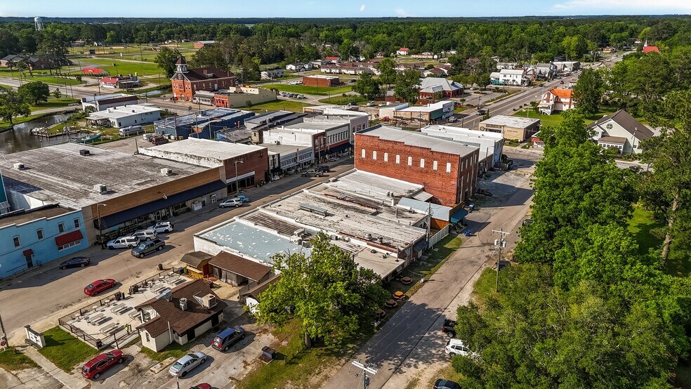 More Photos Of 226 Pamlico St, Belhaven Restaurant For Sale