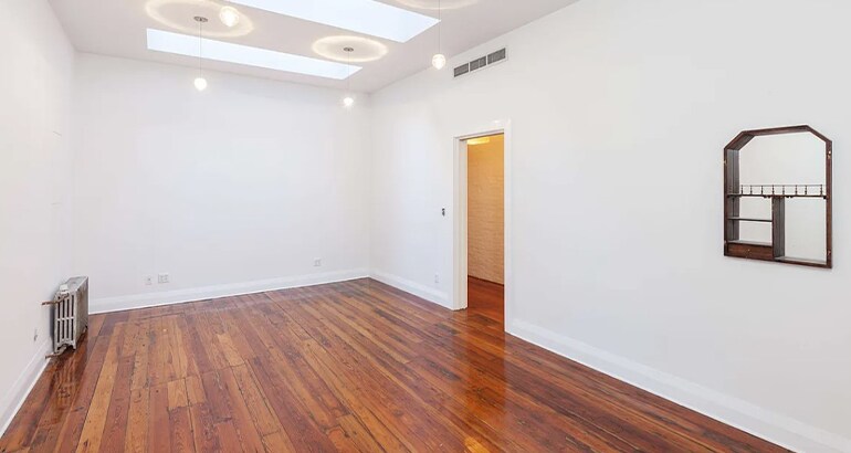 More Photos Of 137 W 19th St, New York Office For Sale