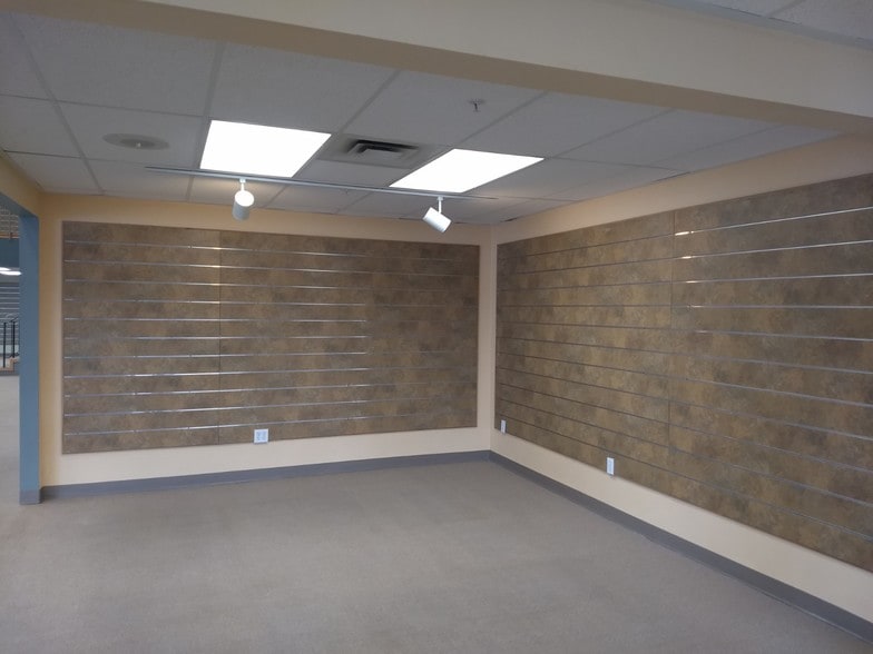 More Photos Of 3125 S State St, Salt Lake City Freestanding For Sale