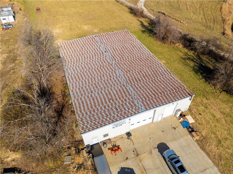 More Photos Of 13612 Stillwell Rd, Bonner Springs Auto Salvage Facility For Sale