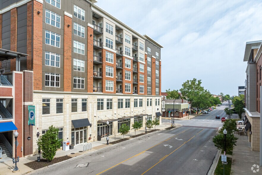 More Photos Of 901 New Hampshire St, Lawrence Apartments For Lease