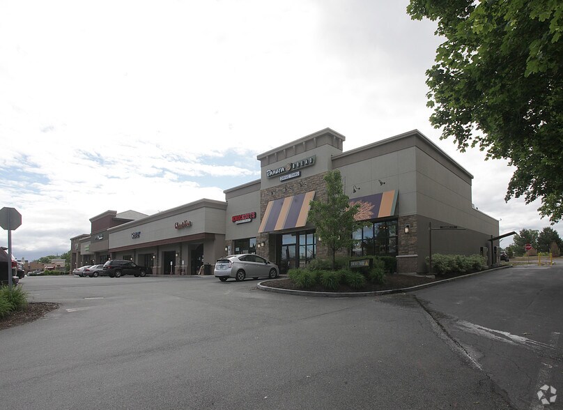 More Photos Of 65 Wolf Rd, Colonie General Retail For Lease