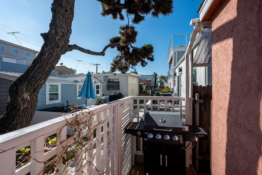 More Photos Of 830-832 Pismo Ct, San Diego Apartments For Sale