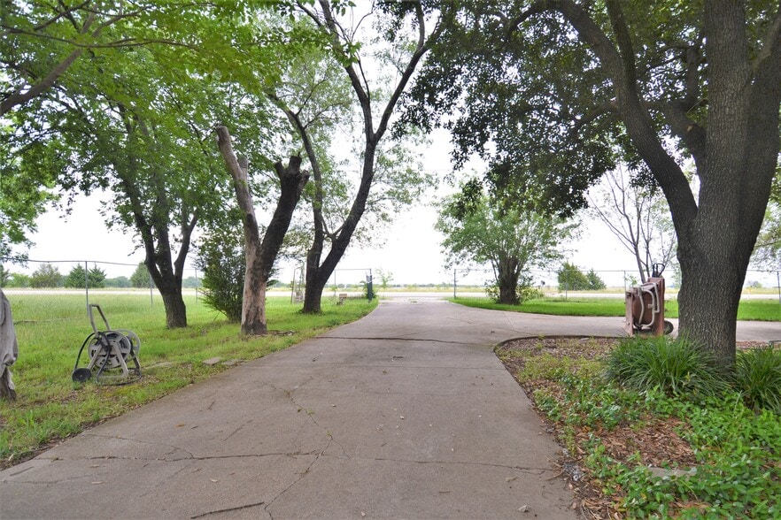 More Photos Of 1438 S Main St, Mansfield Land For Sale