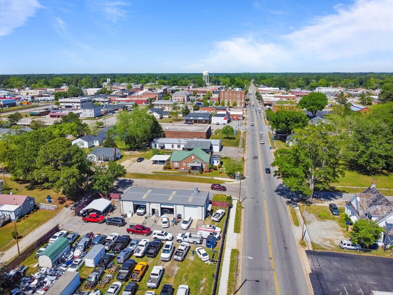 More Photos Of 310 S Clinton Ave, Dunn Medical For Sale