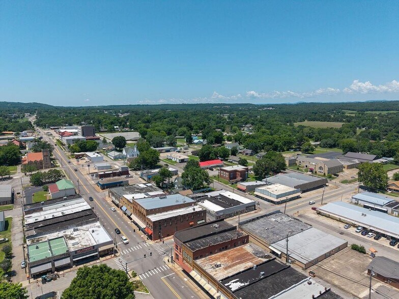 More Photos Of 111 N 3rd St, Ozark General Retail For Sale