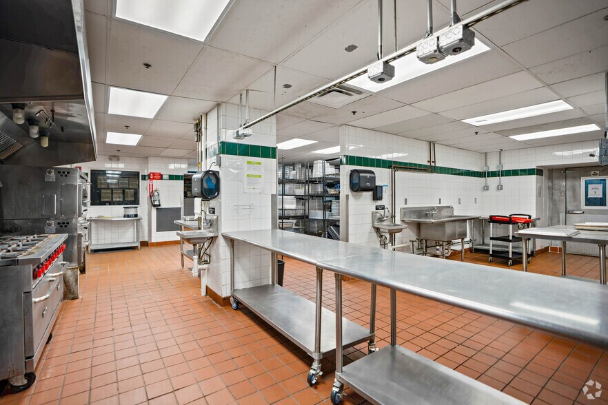 More Photos Of 1350 Okie St NE, Washington Restaurant For Lease