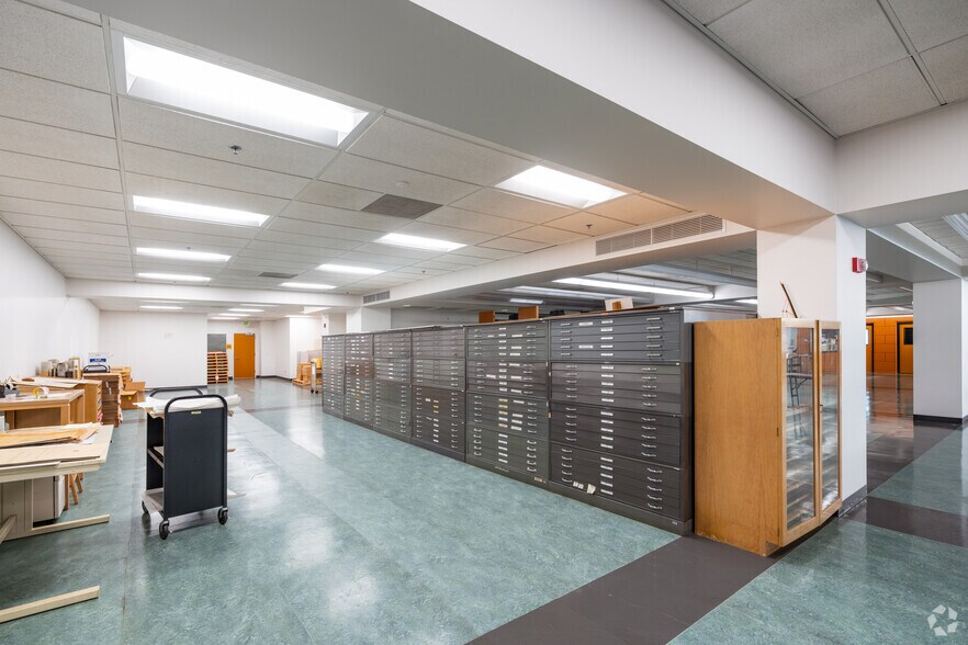 More Photos Of 345 Middlefield Rd, Menlo Park Office For Sale