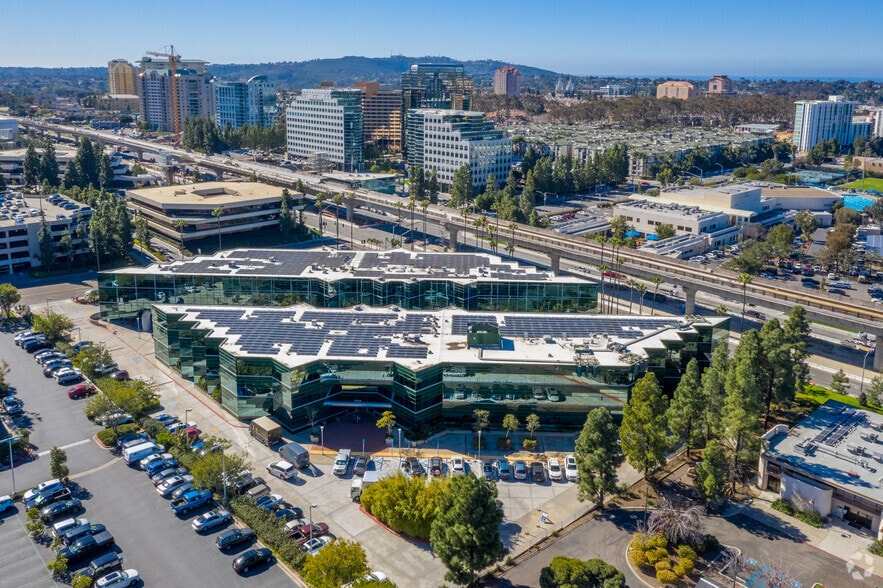 More Photos Of 9333 Genesee Ave, San Diego Unknown For Lease