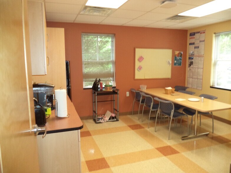 More Photos Of 17A Tatro Rd, Goffstown Healthcare For Sale