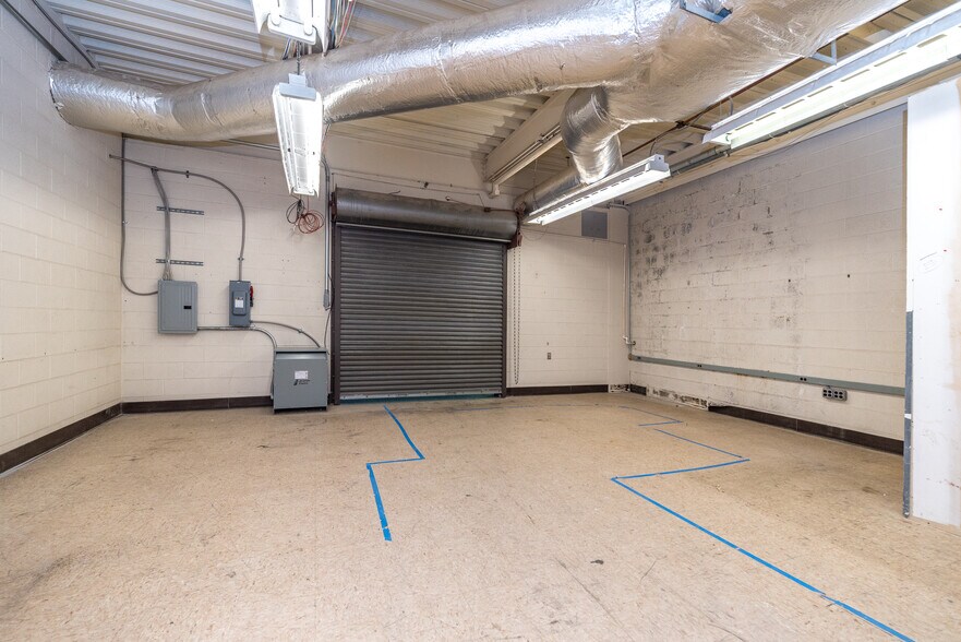 More Photos Of 1900 AM Dr, Quakertown Medical For Lease
