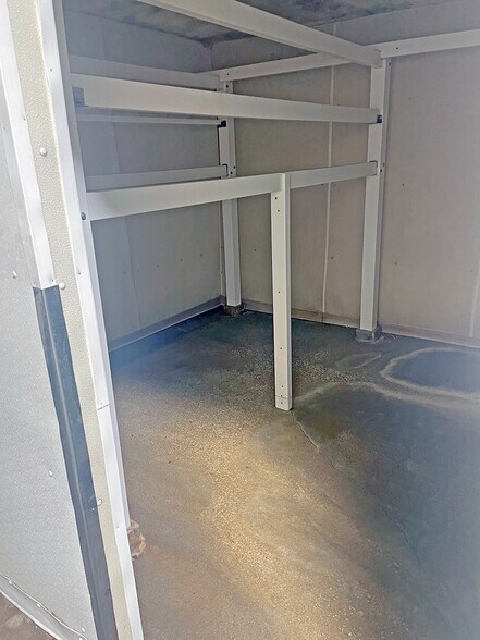 More Photos Of 102 S Van Buren St, New Athens General Retail For Sale