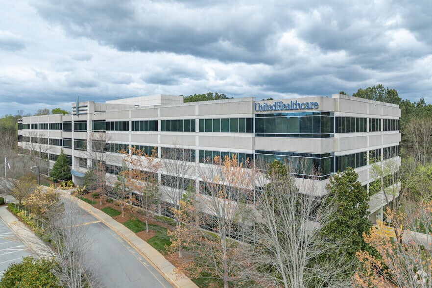 More Photos Of 3803 N Elm St, Greensboro Office For Lease